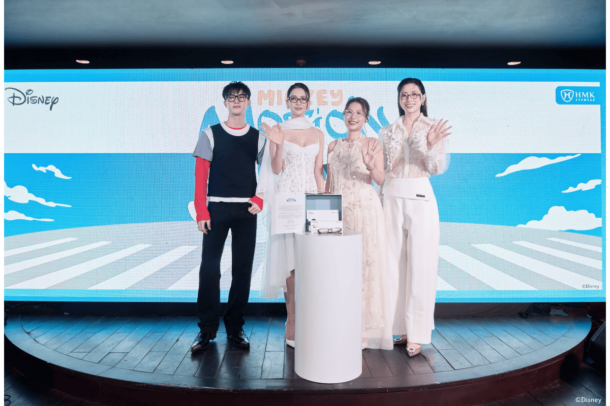 Các celebs đến tham dự lễ ra mắt Mickey Motion Collection